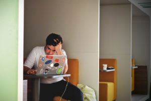 5 ways to uplift compliance training with microlearning