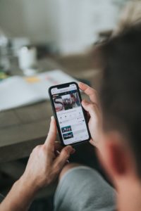 What are the right ways to deliver mobile learning to your learners?