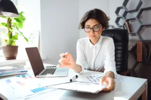 Using ChatGPT to Develop Course Content for E-Learning